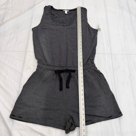 Daily Ritual Women's Supersoft Terry Short-Sleeve Scoop-Neck Romper Size M - Picture 5 of 11